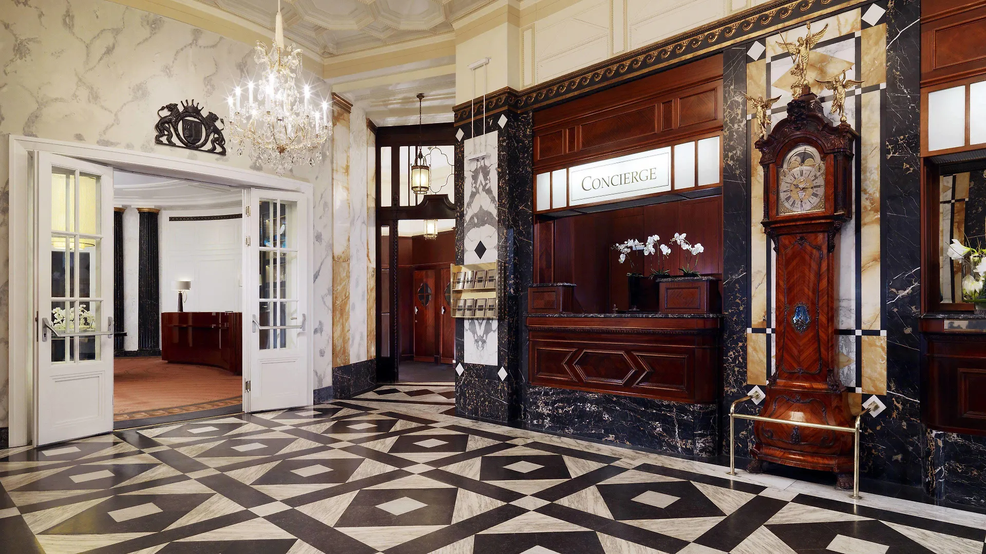 Hotel Bristol, A Luxury Collection Hotel, Vienne